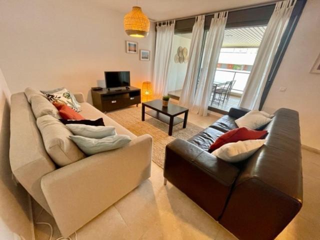 Gatu Premium Racimo, Terraza, Piscina, Aire Ac, Wifi Y Parking " Preferente Mayores De 25 Anos Y Familias " El Puerto de Santa María Kültér fotó